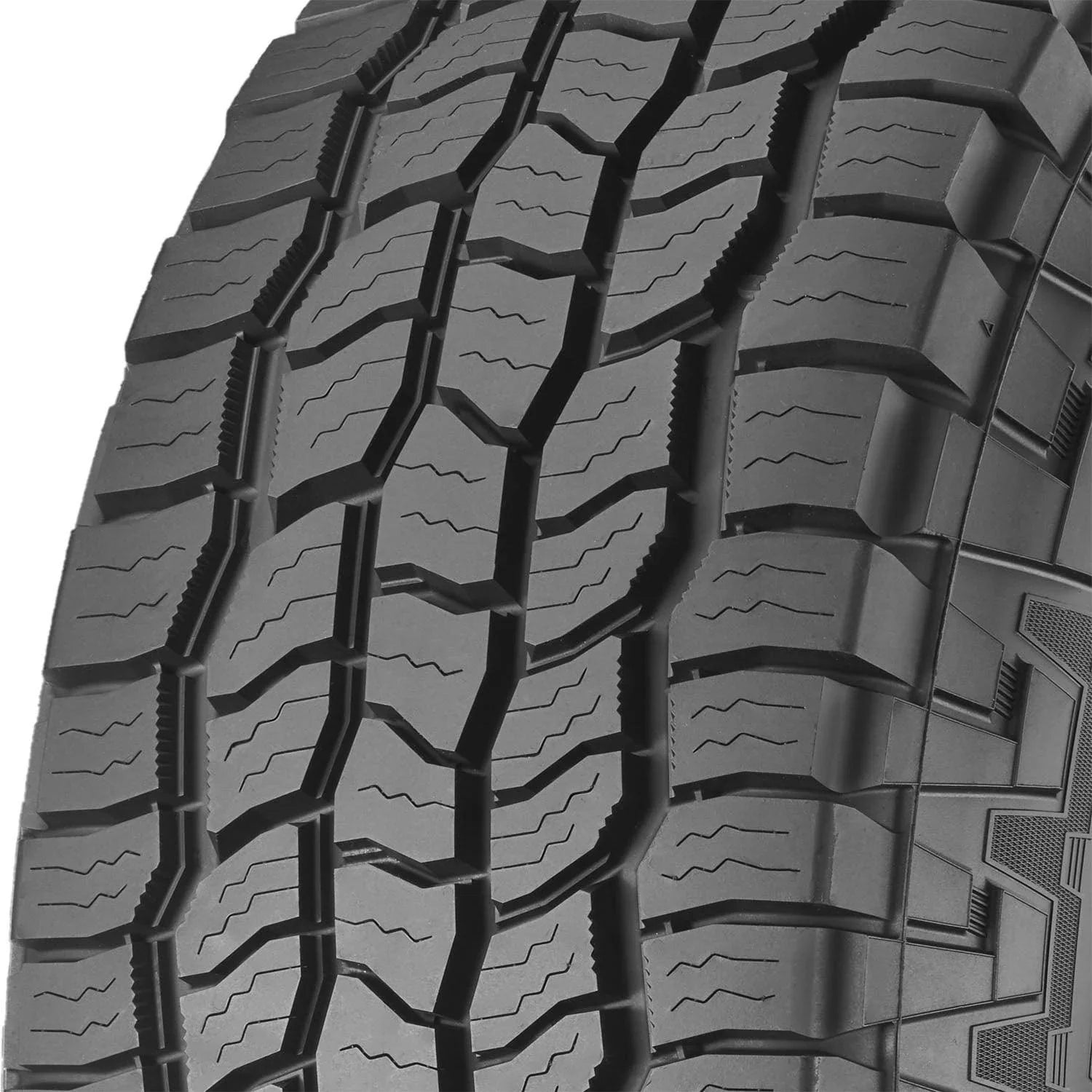 Cooper Discoverer AT3 XLT Tire 32X11.50R15 113R - MadeInUSA