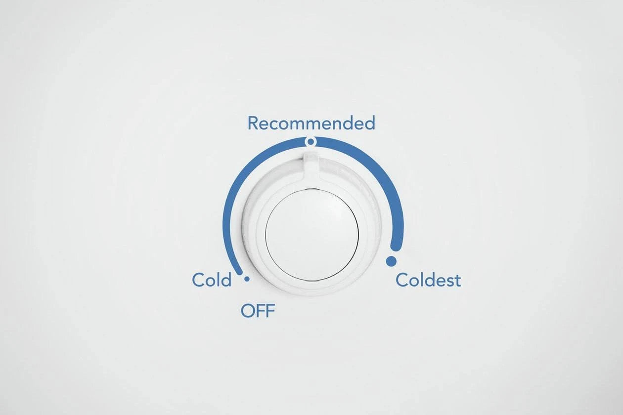 Frigidaire FFFU16F2VW 15.5 Cu. ft. Upright Freezer White - MadeInUSA