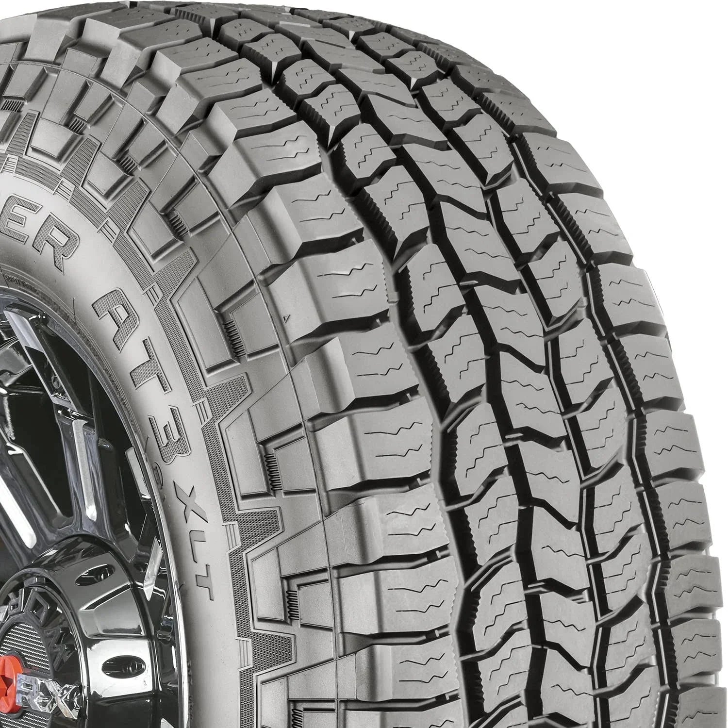 Cooper Discoverer AT3 XLT : LT285/65R20/10 - MadeInUSA