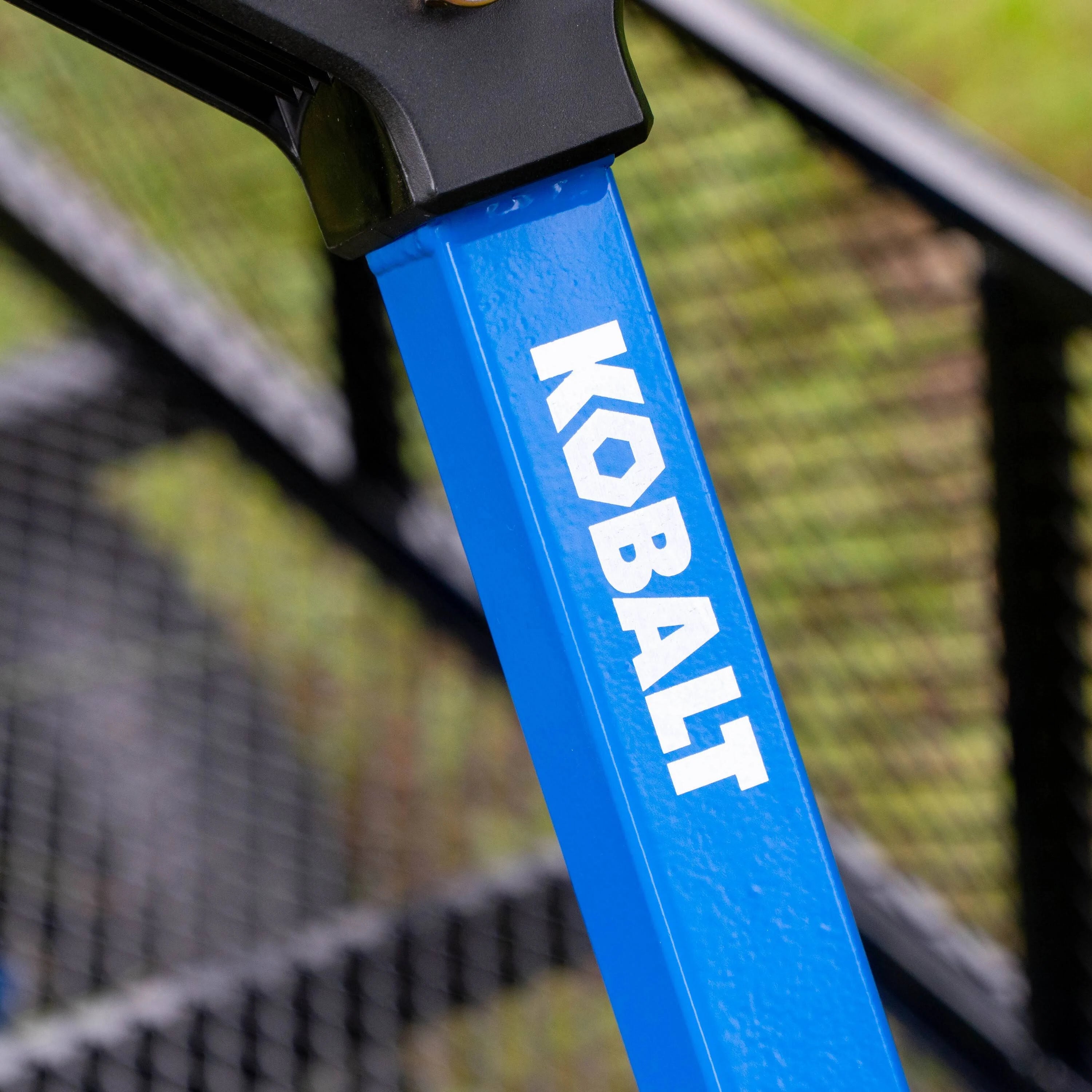 Kobalt 6-cu ft Steel Yard Cart - MadeInUSA